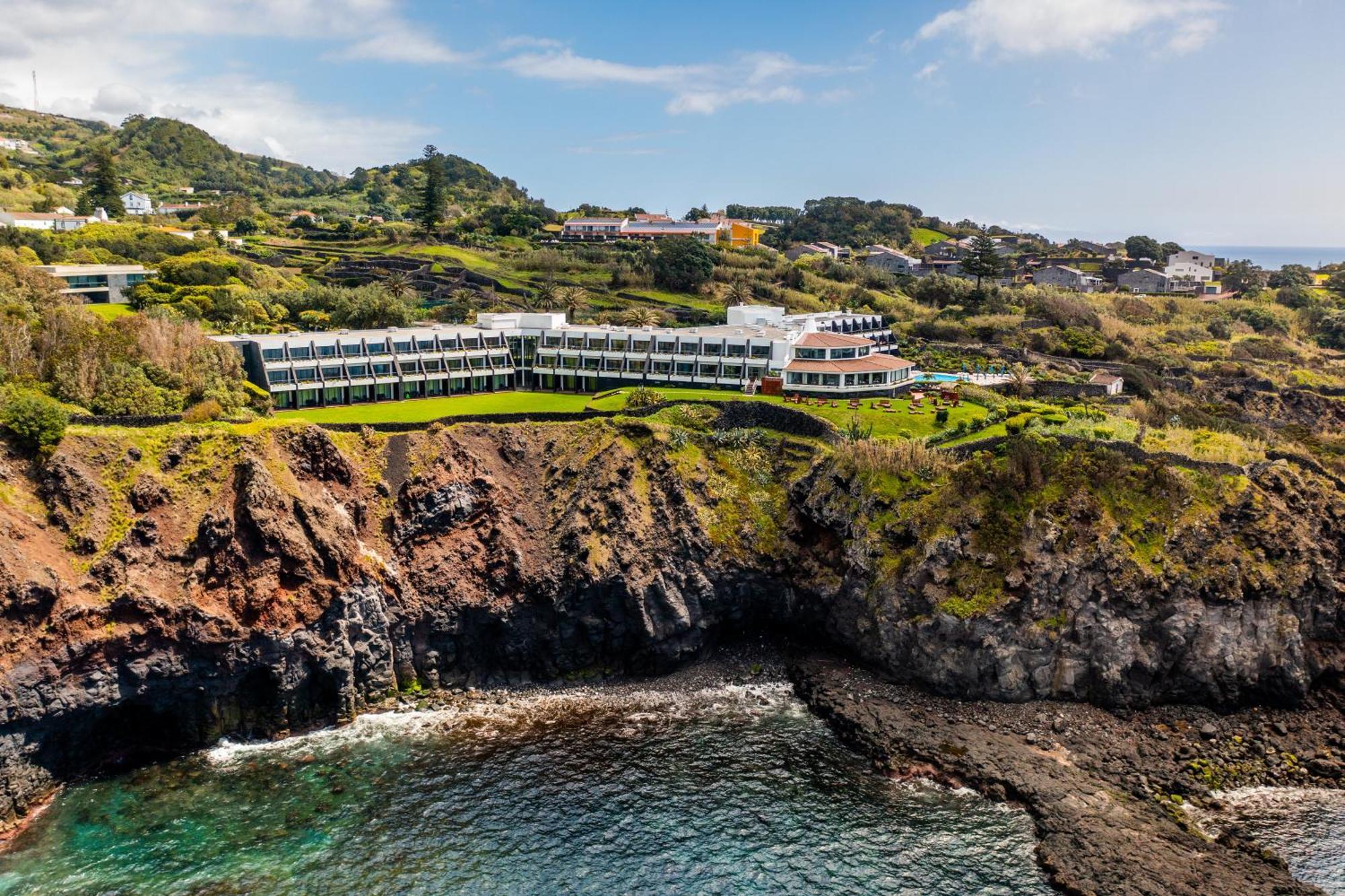 Caloura Hotel Resort Bagian luar foto