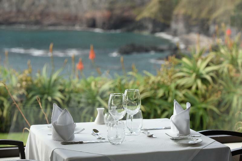 Caloura Hotel Resort Bagian luar foto